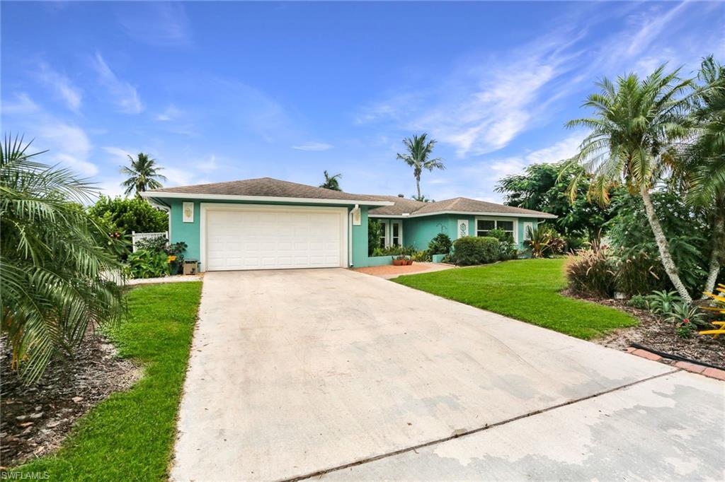 ST ANDREWS AT LELY GOLF ESTATES - Residential