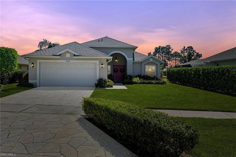 Photo of 3688 Kent DR, NAPLES, FL 34112 (MLS # 225077730)