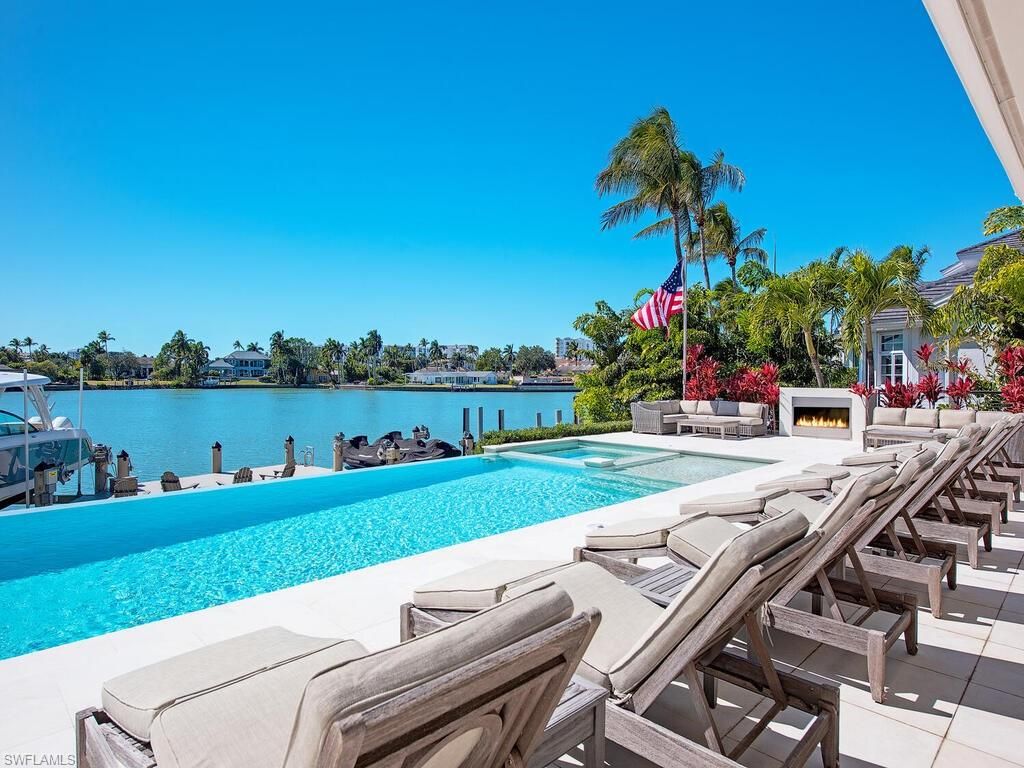 Photo of 440 Spring Line DR, NAPLES, FL 34102 (MLS # 226005969)