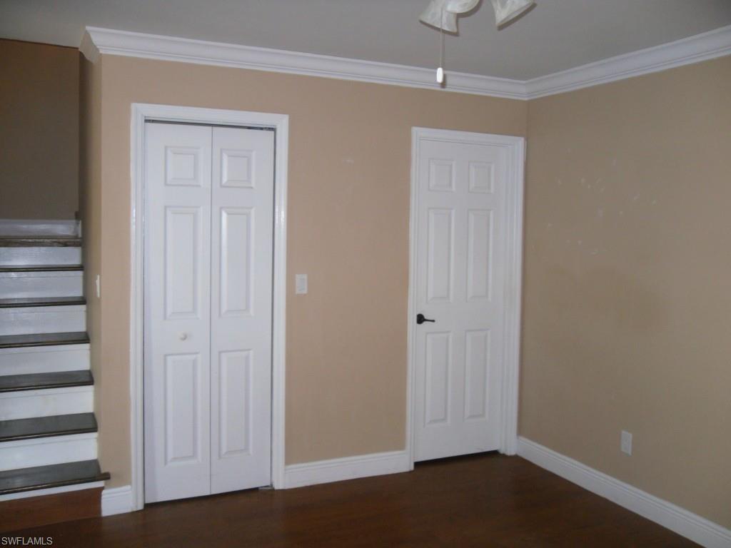 ENGLISH VILLAGE CONDO - Residential