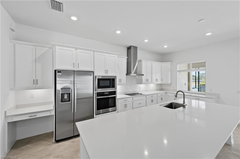 SANDY KEY - Residential