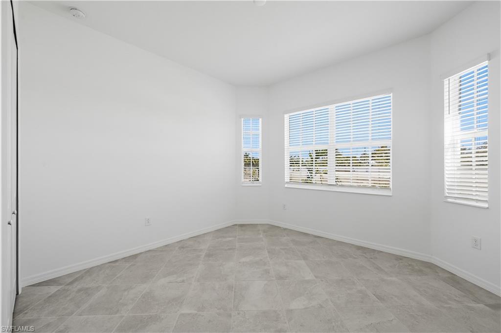 SANDY KEY - Residential