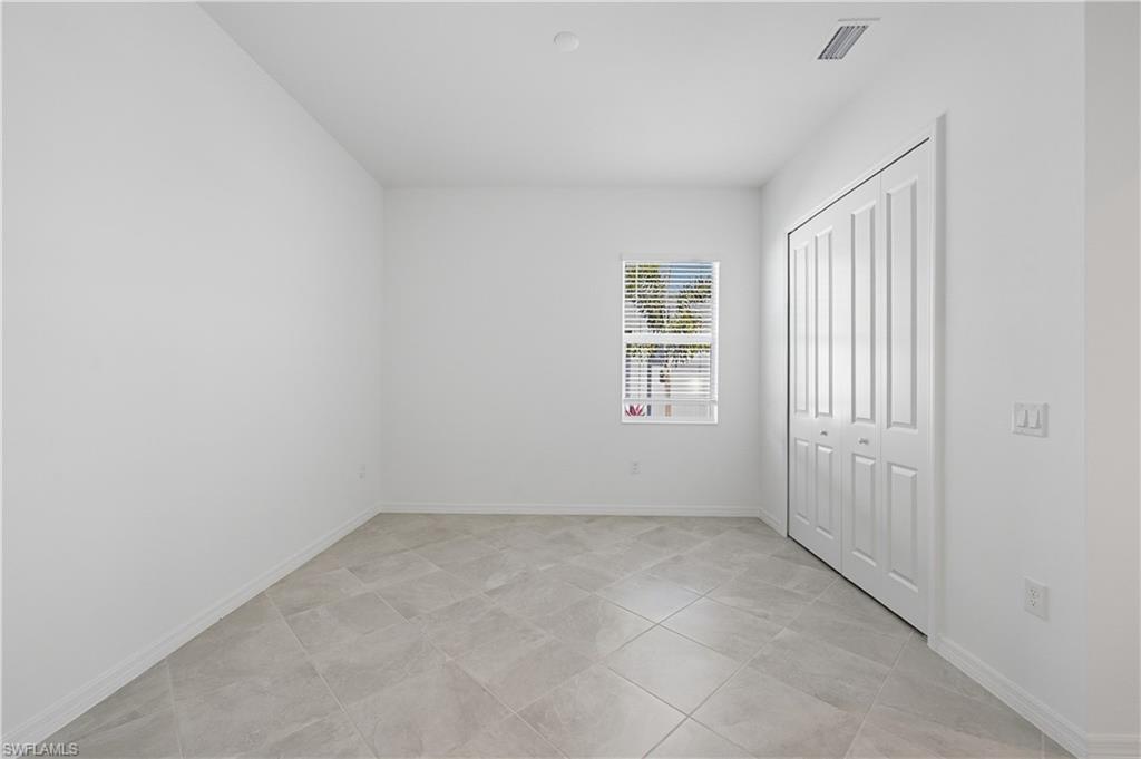 SANDY KEY - Residential