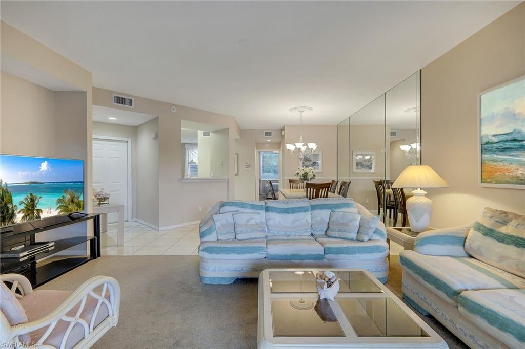 6384 Huntington Lakes CIR 103