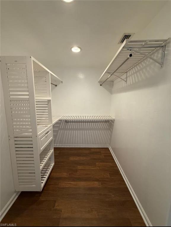 TWIN PALMS - Residential Lease