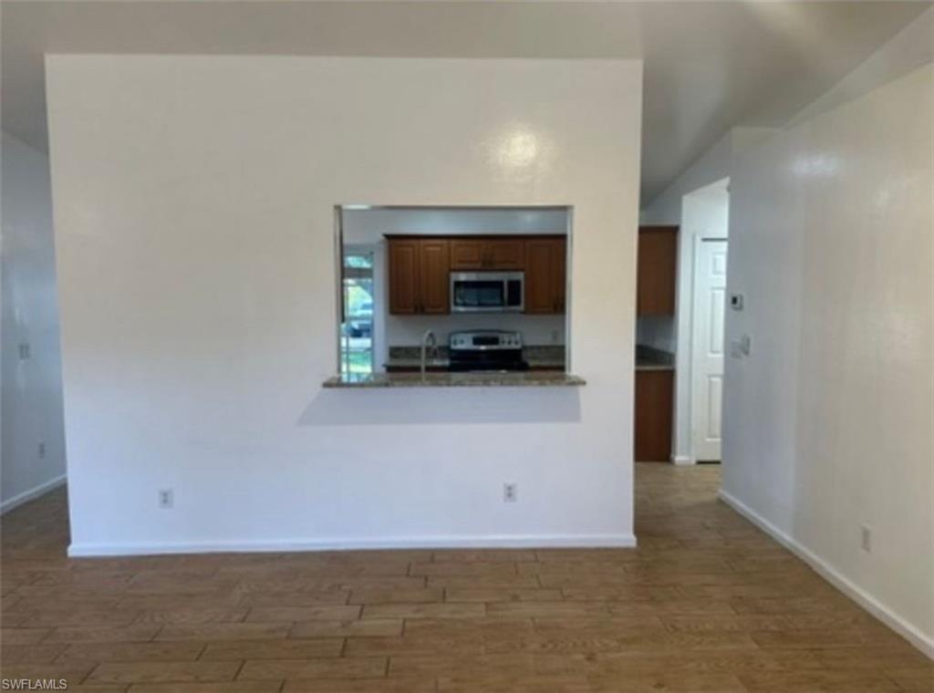 TWIN PALMS - Residential Lease