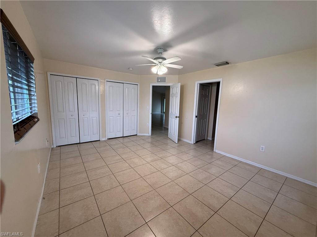 MIRROR LAKES - Residential Lease