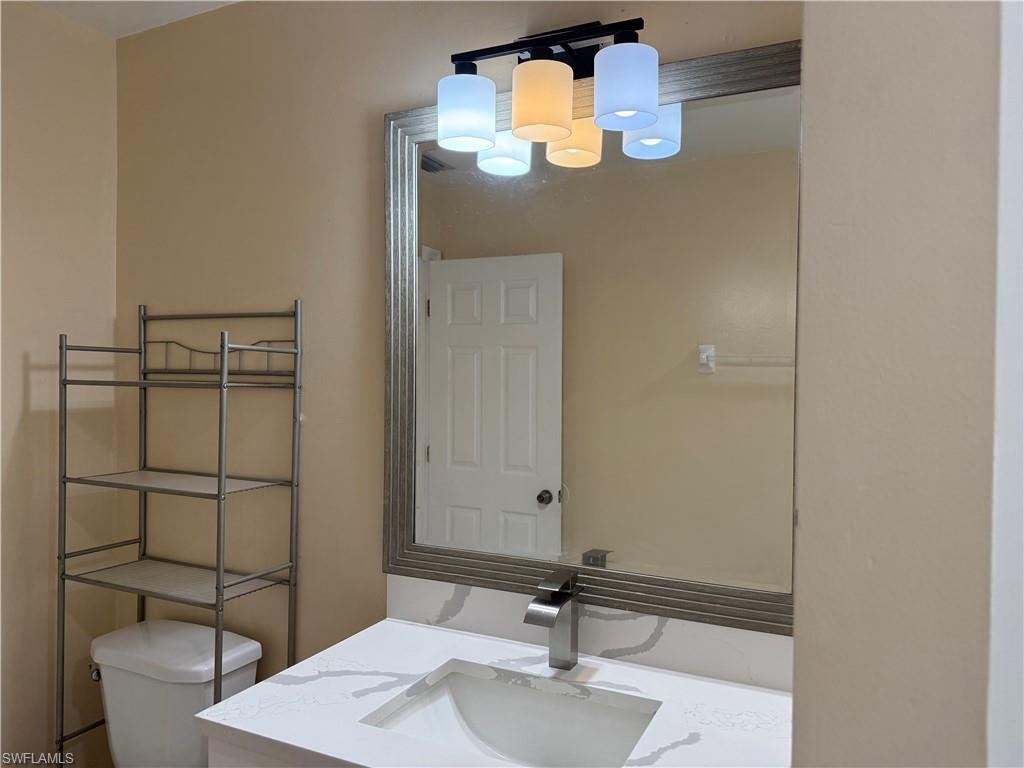 MIRROR LAKES - Residential Lease