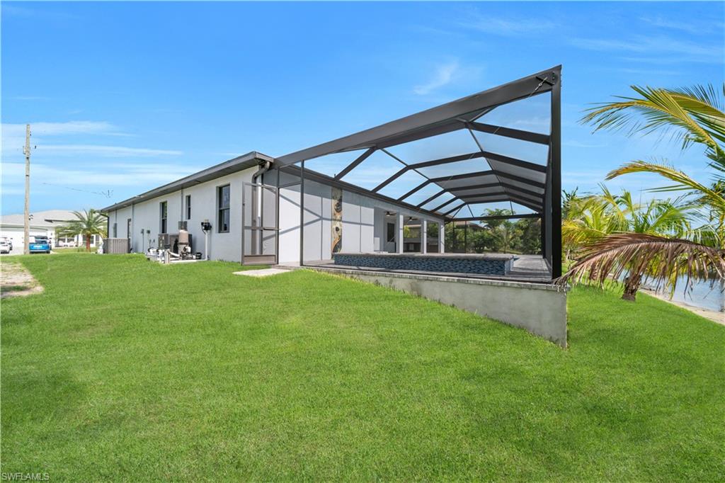 CAPE CORAL - Residential