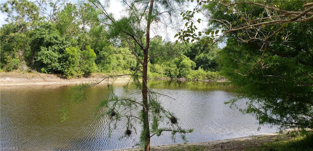 VARSITY LAKES - Residential