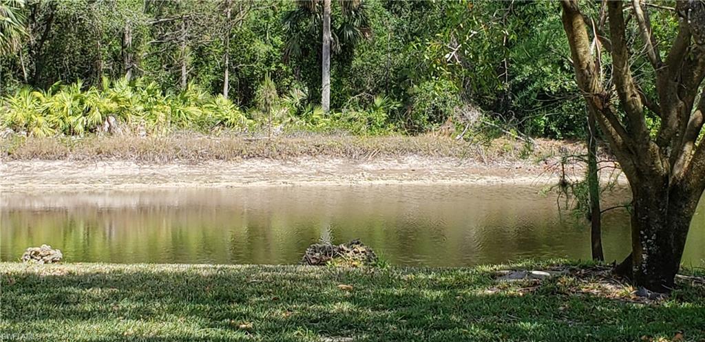 VARSITY LAKES - Residential