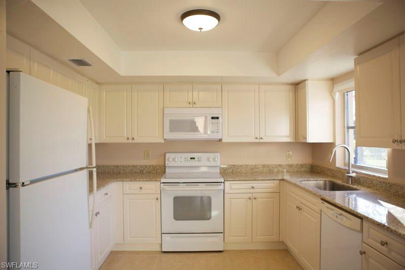 GOLDEN GATE CITY - Residential