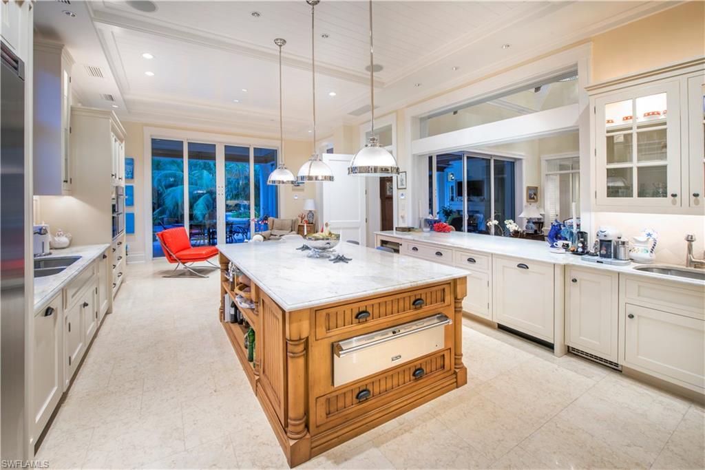 OLDE NAPLES - Residential