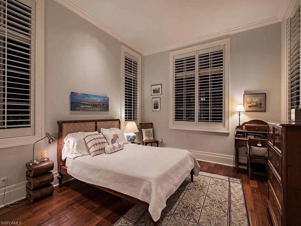 OLDE NAPLES - Residential