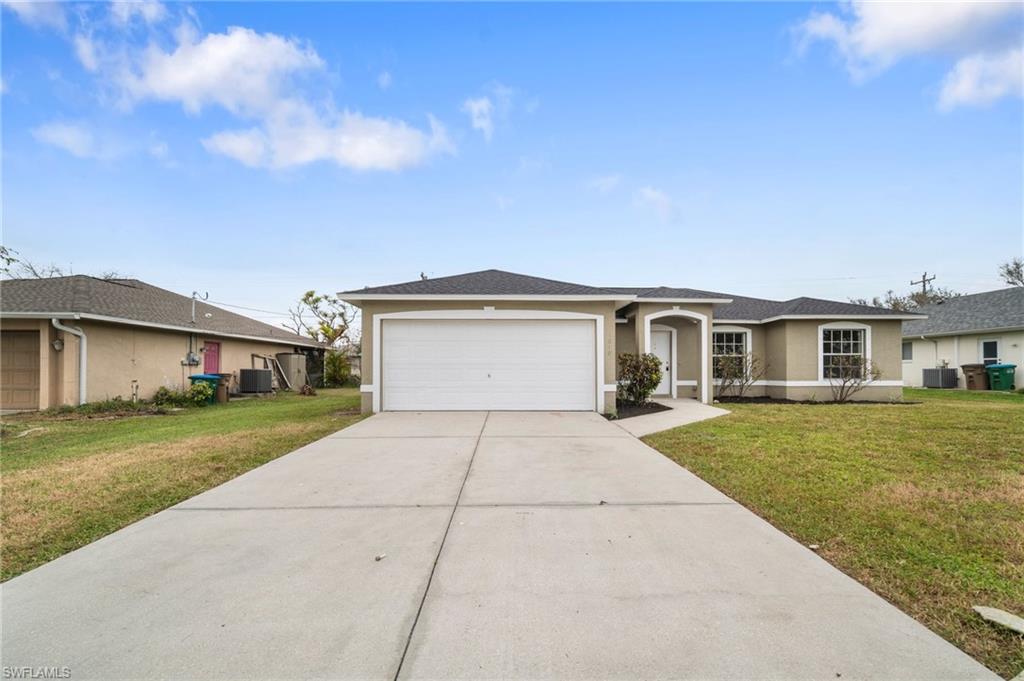 CAPE CORAL - Residential