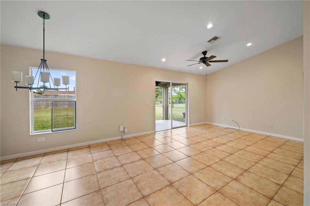 CAPE CORAL - Residential