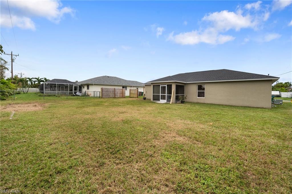 CAPE CORAL - Residential