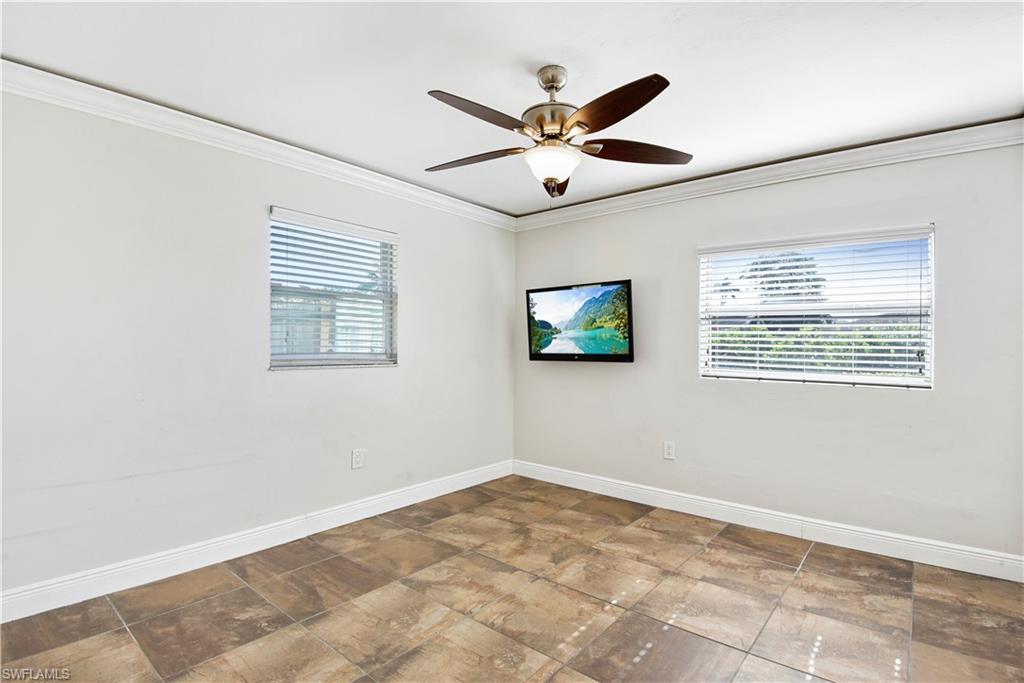 NAPLES TWIN LAKES - Residential