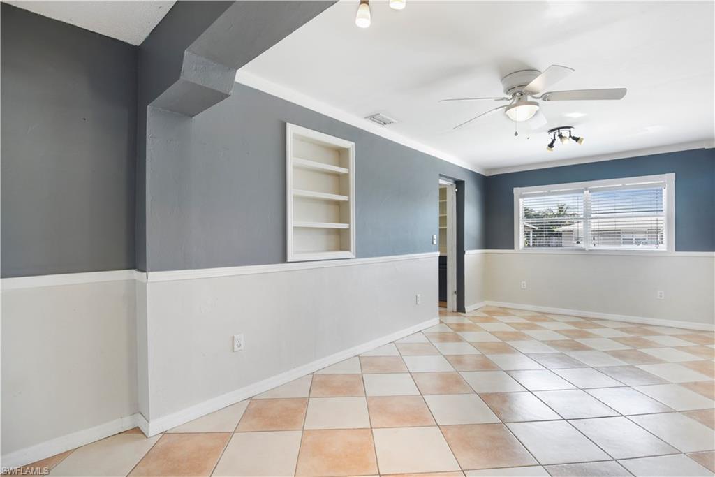 NAPLES TWIN LAKES - Residential