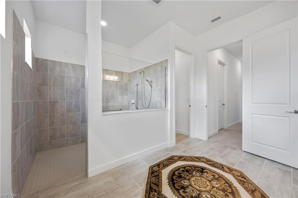 REMINGTON OAKS - Residential