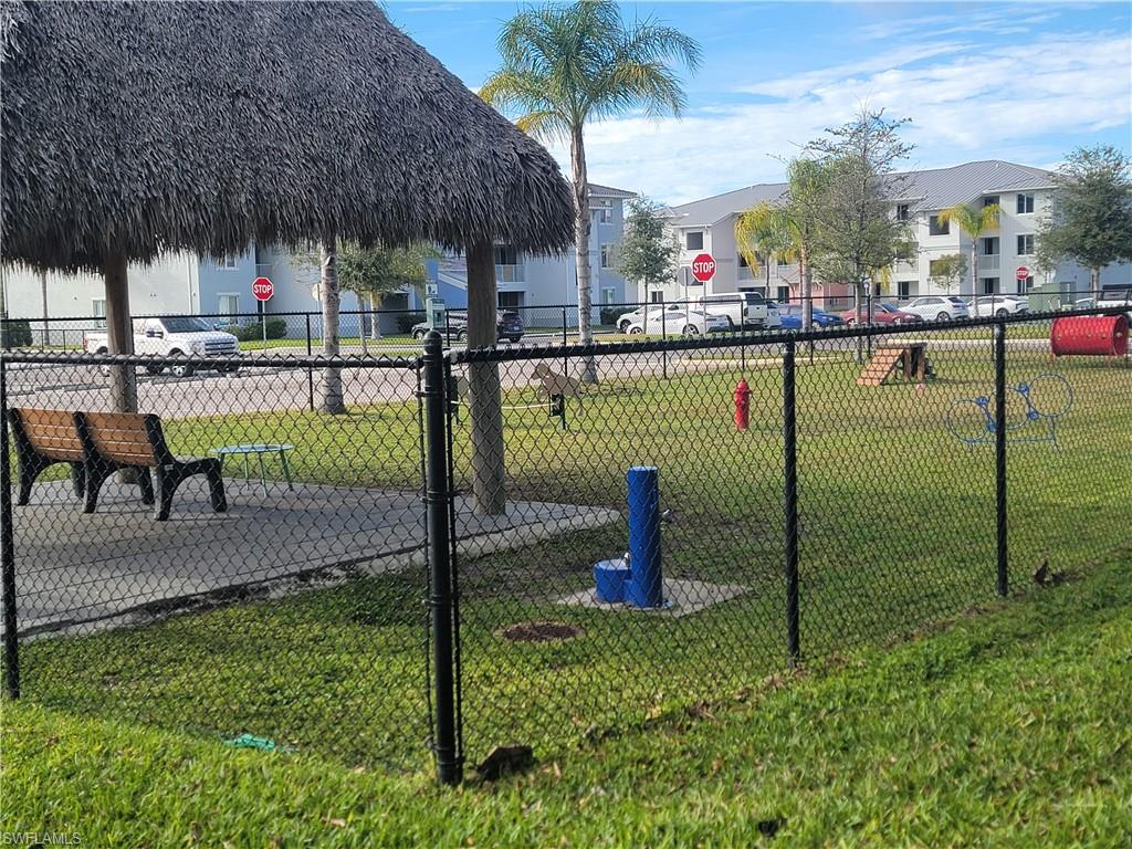 ISLES OF PORTO VISTA - Residential