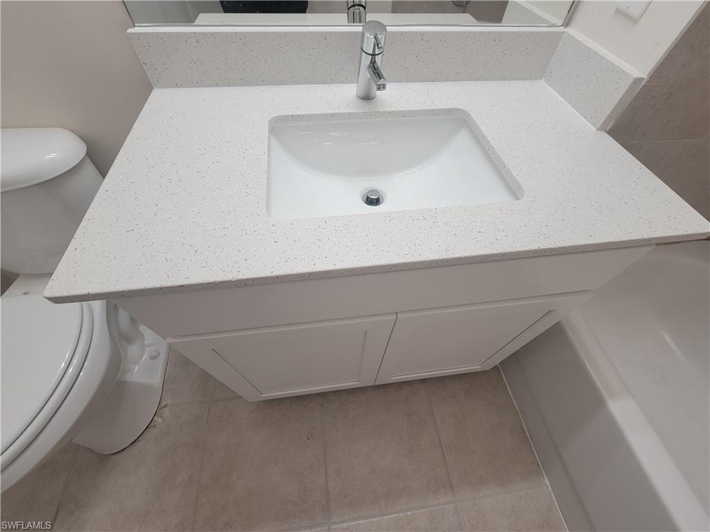 ISLES OF PORTO VISTA - Residential