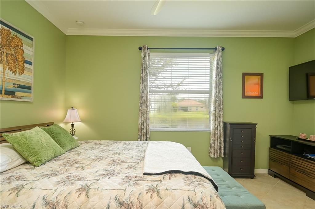 REFLECTION LAKES OF NAPLES - Residential