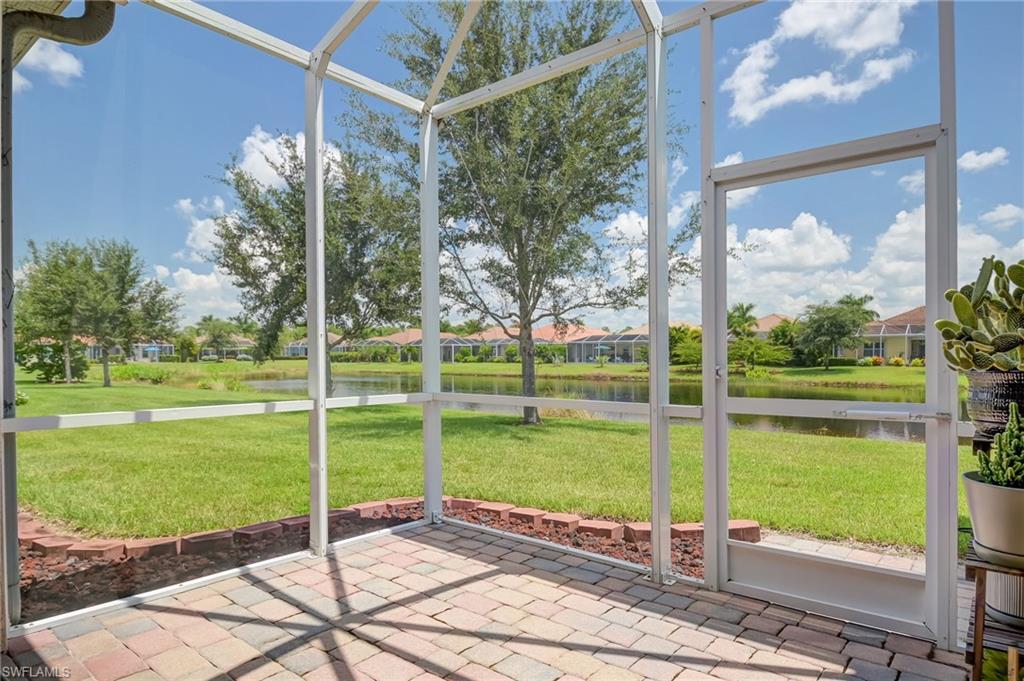REFLECTION LAKES OF NAPLES - Residential