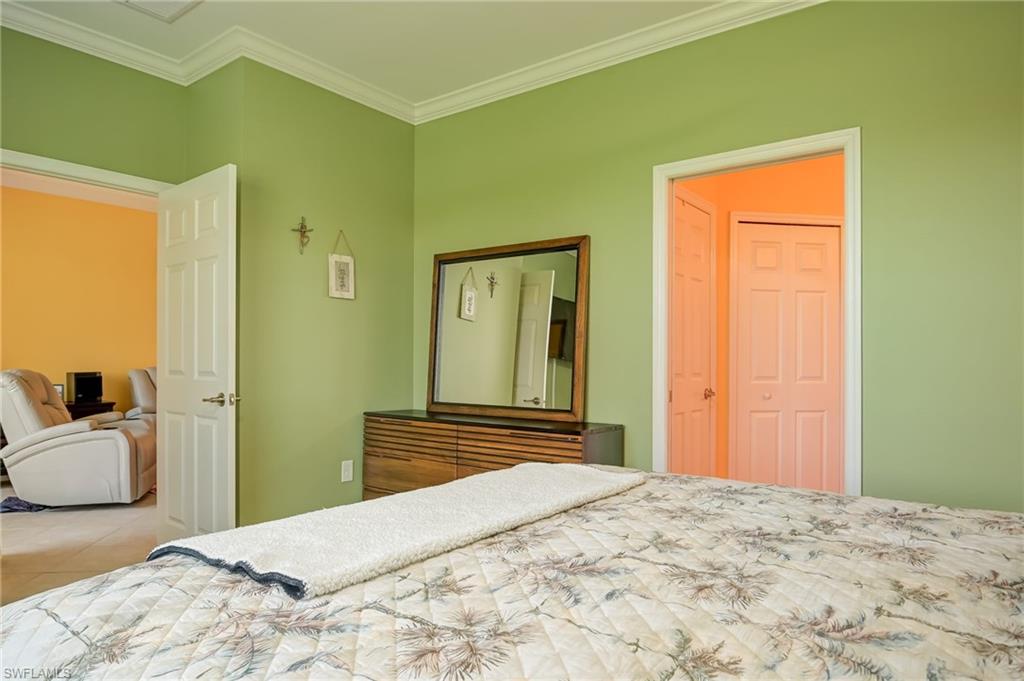 REFLECTION LAKES OF NAPLES - Residential