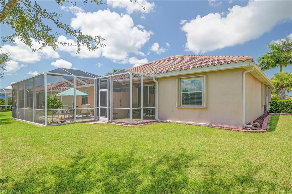 REFLECTION LAKES OF NAPLES - Residential