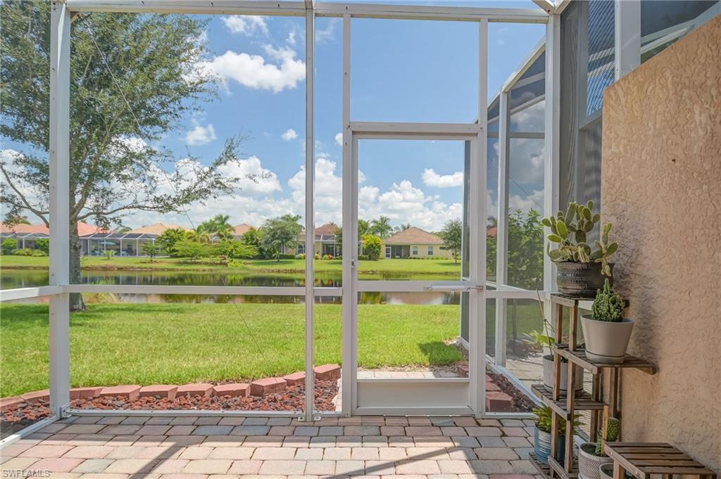 REFLECTION LAKES OF NAPLES - Residential