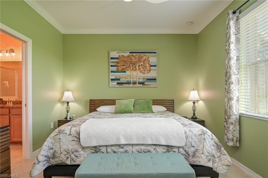 REFLECTION LAKES OF NAPLES - Residential