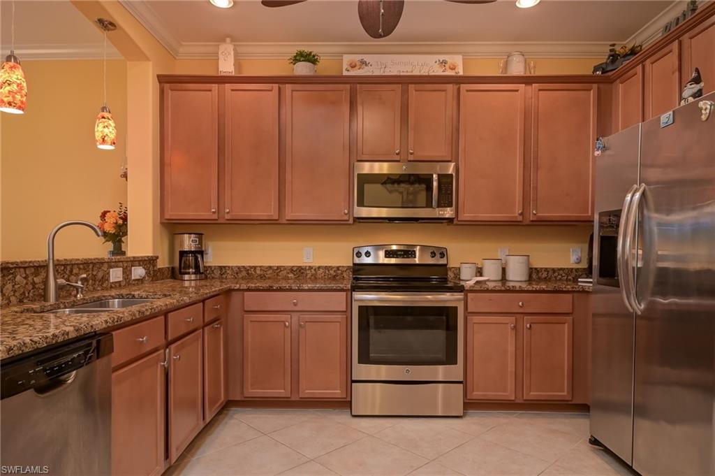 REFLECTION LAKES OF NAPLES - Residential