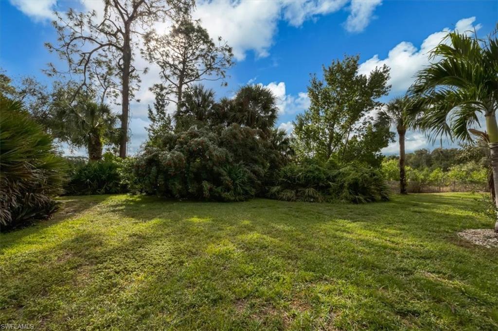 AUTUMN WOODS - Residential Lease