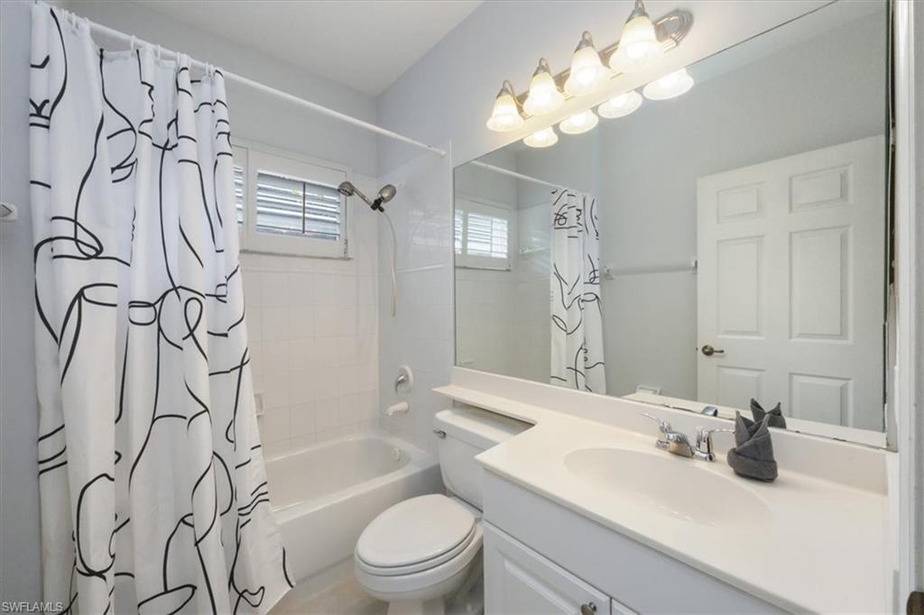 AUTUMN WOODS - Residential Lease