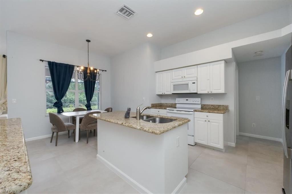 AUTUMN WOODS - Residential Lease