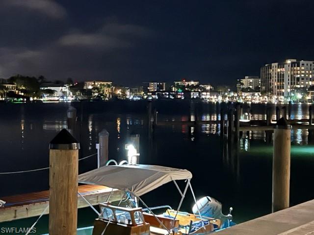 COMMODORE CLUB - Residential