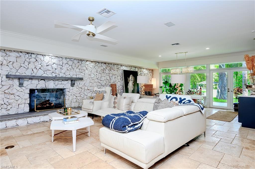 GOLDEN GATE ESTATES - Residential