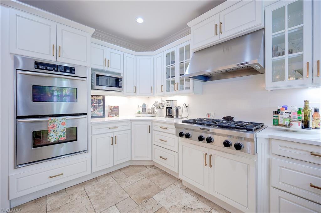 GOLDEN GATE ESTATES - Residential