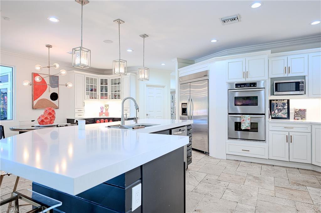 GOLDEN GATE ESTATES - Residential