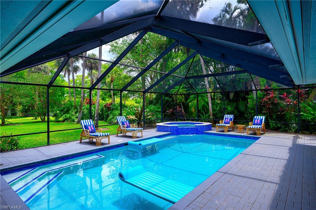 GOLDEN GATE ESTATES - Residential