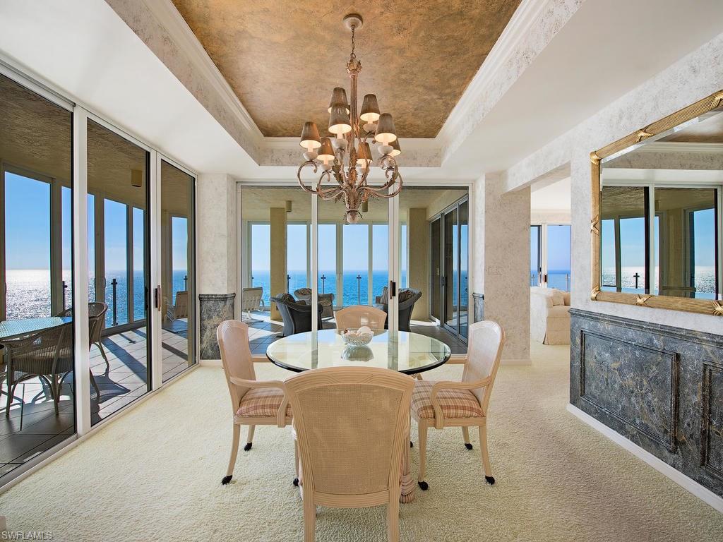 SEAPOINT AT NAPLES CAY - Residential