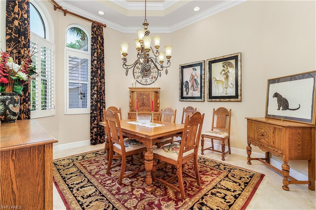 CROWN COLONY - Residential