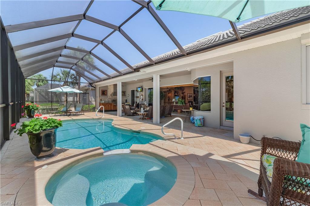 CROWN COLONY - Residential