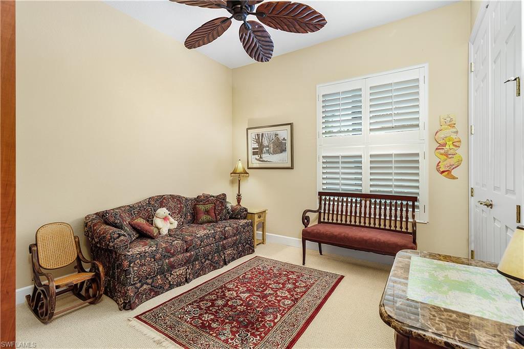 CROWN COLONY - Residential