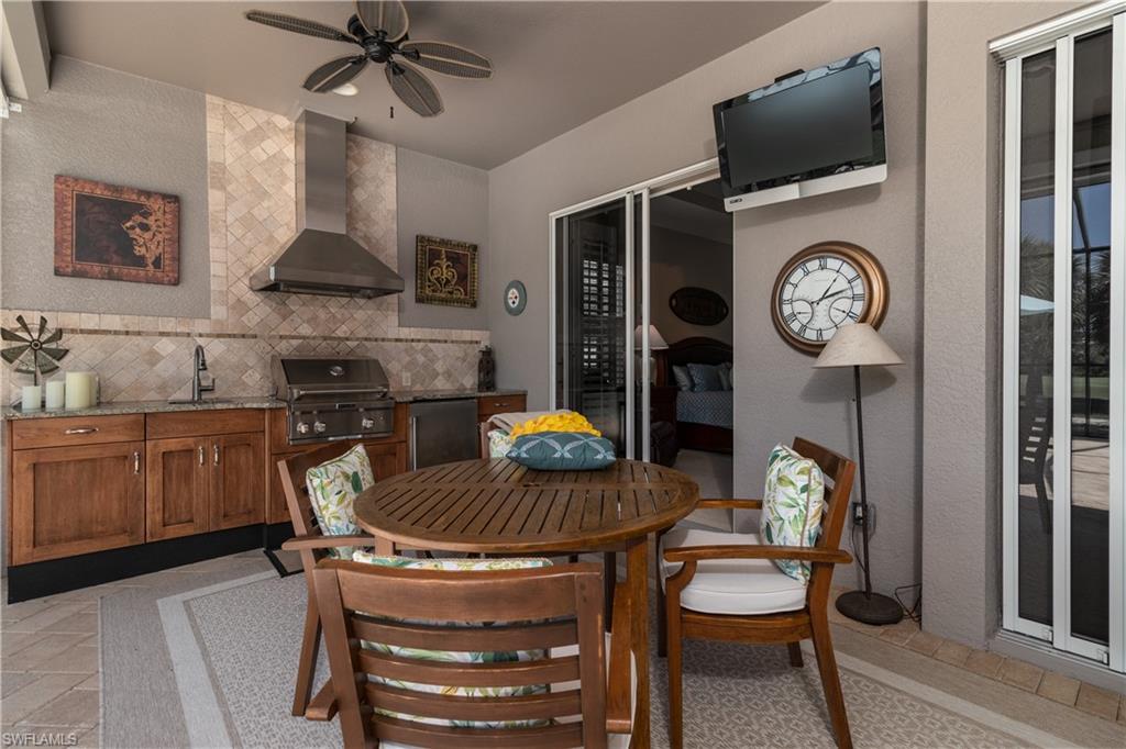 CROWN COLONY - Residential