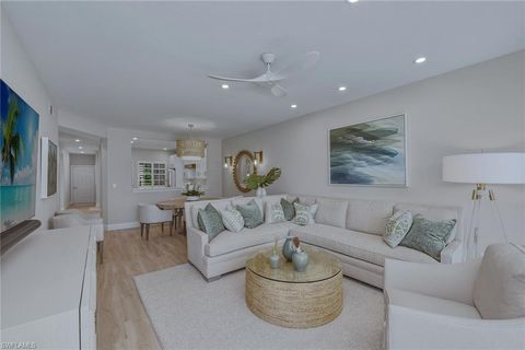 725 LUISA LN #3 NAPLES FL 34104