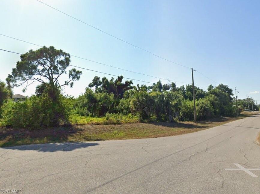 329 Australian DR