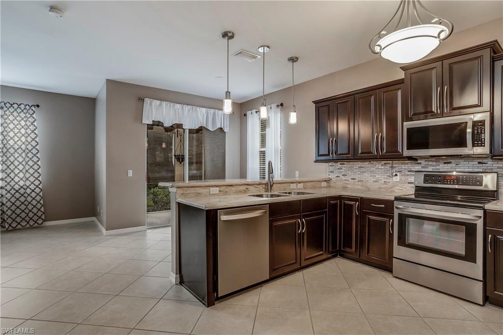 HEATHERSTONE - Residential