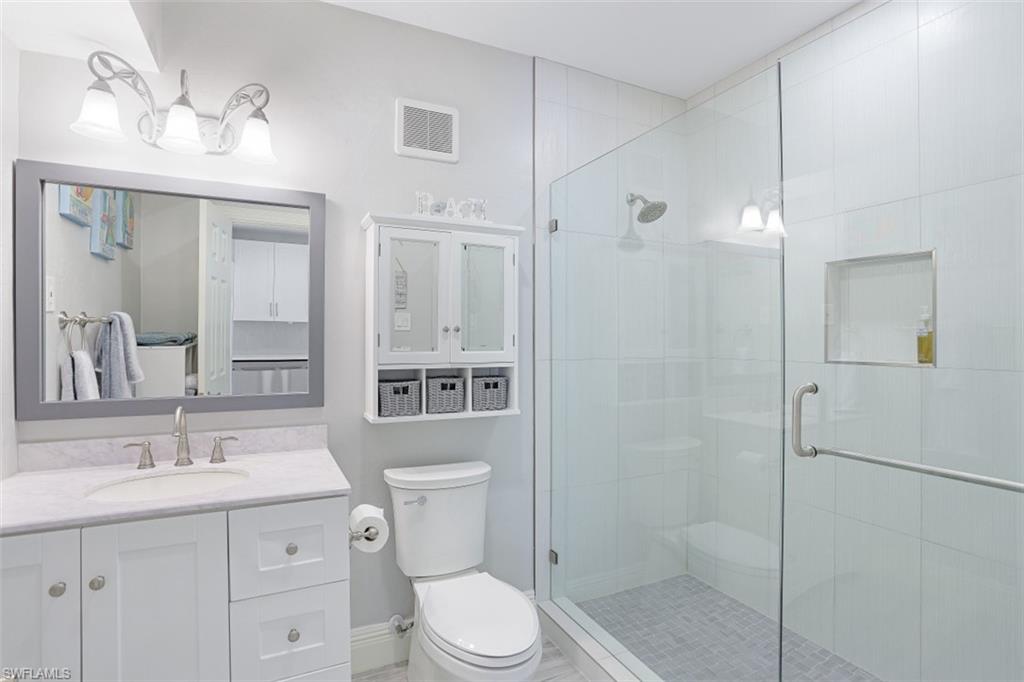 SOUTHPORT ON THE BAY - Residential